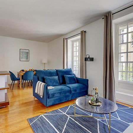 Champs-Elysees - 2Br With Balcony - Cityapartmentstay Parigi Esterno foto